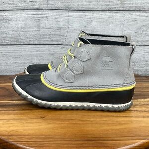 Sorel Gray and Yellow Winter Boots